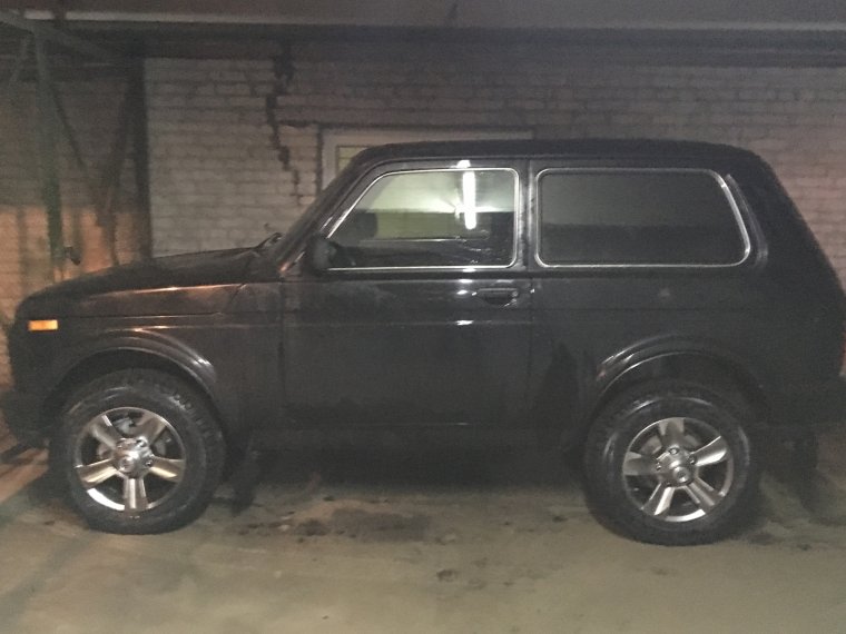 Диски k&k тор 7x16/5x139.7 d98 et35 дарк платинум на Ниве