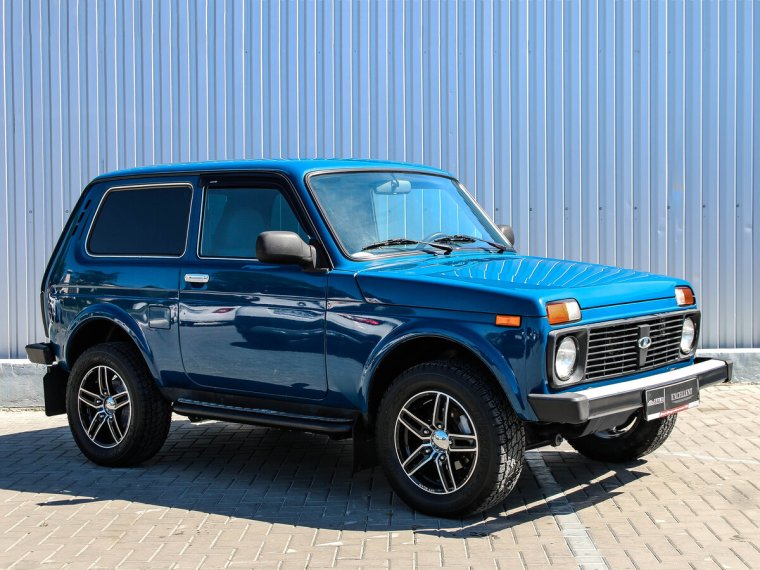 Нива 2021 Урбан голубая