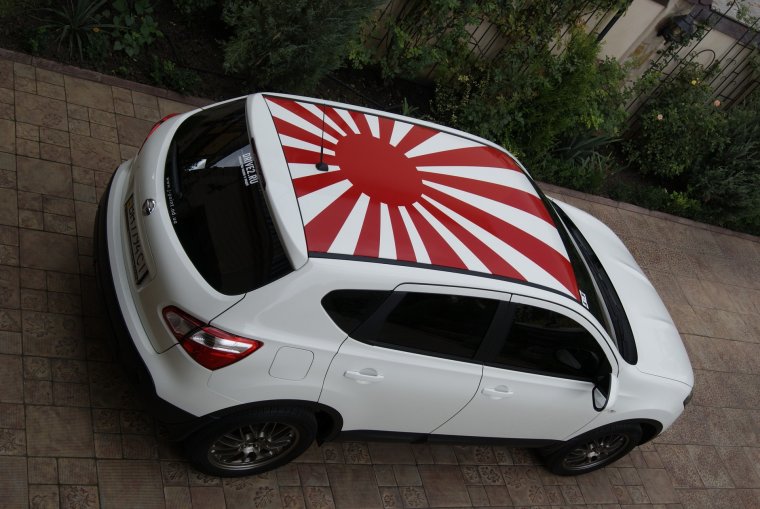 Наклейки на крышу авто