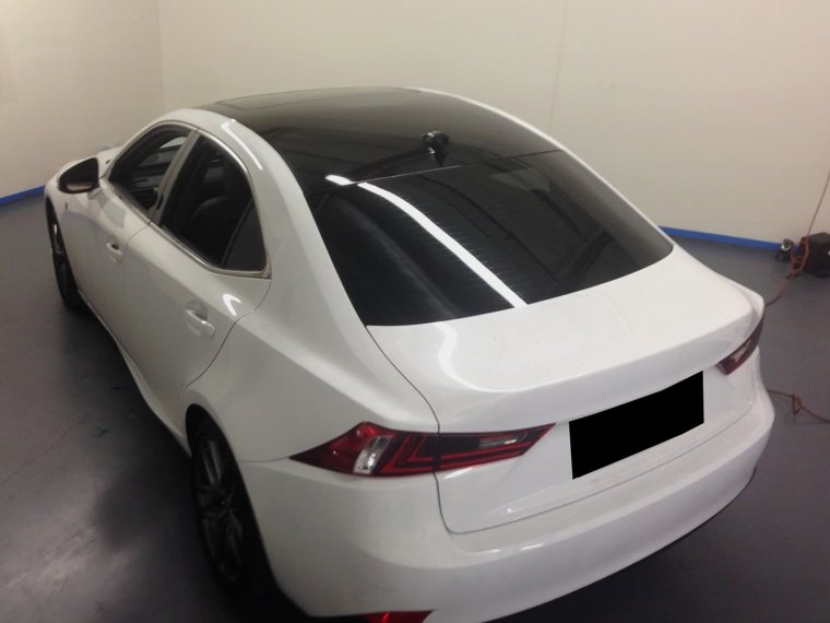 Оклейка крыши в черный глянец