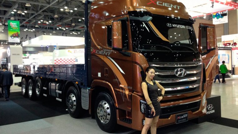 Новый грузовик Хендай Xcient