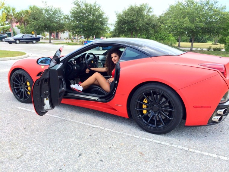 Девушки и авто