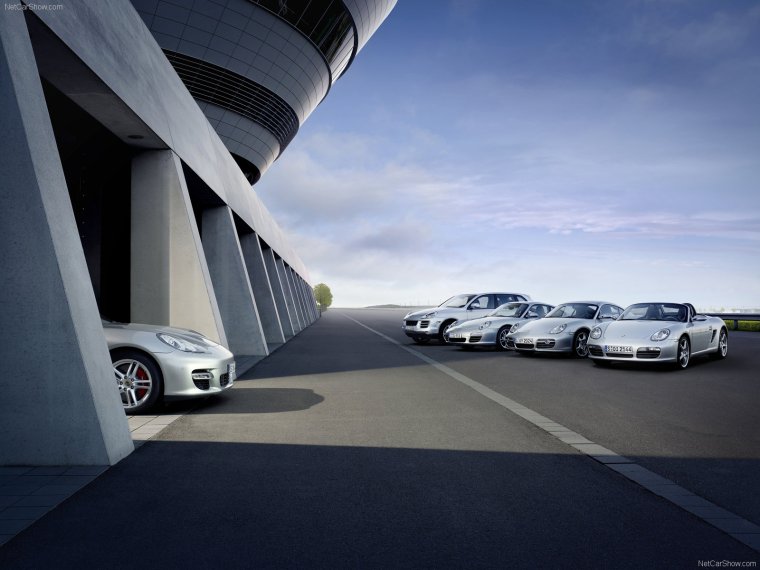 Автосалон размыто