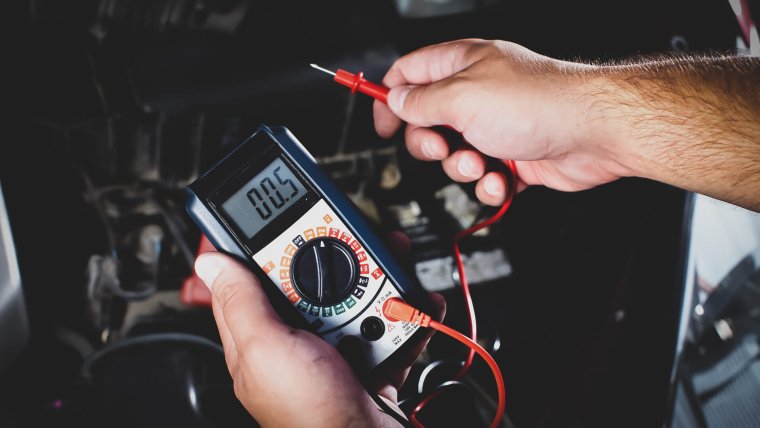 Вызов автоэлектрика