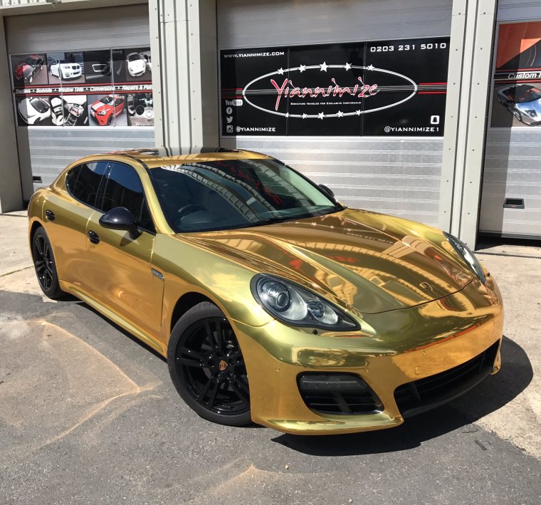 Porsche Panamera золотистая