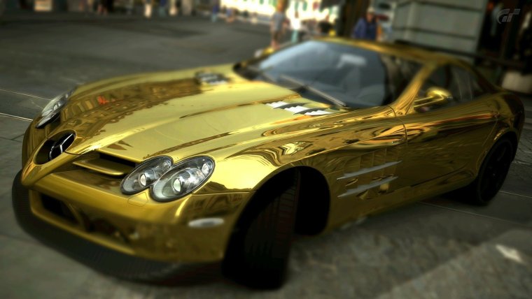 SLR MCLAREN золотой