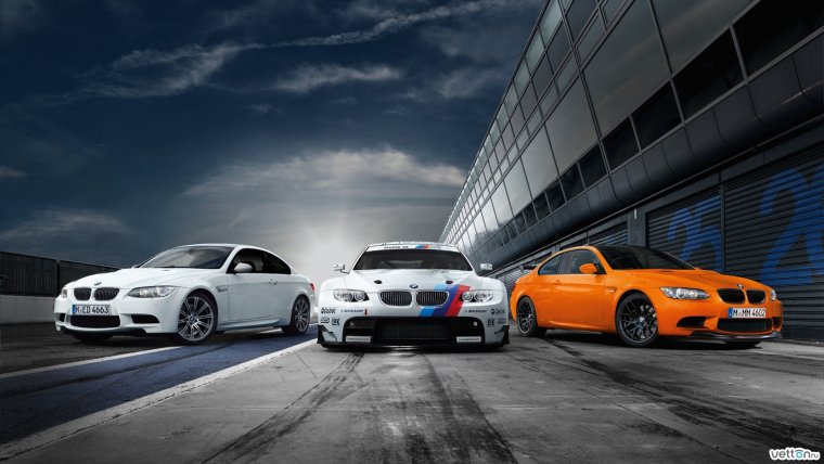 Спорткары БМВ м5