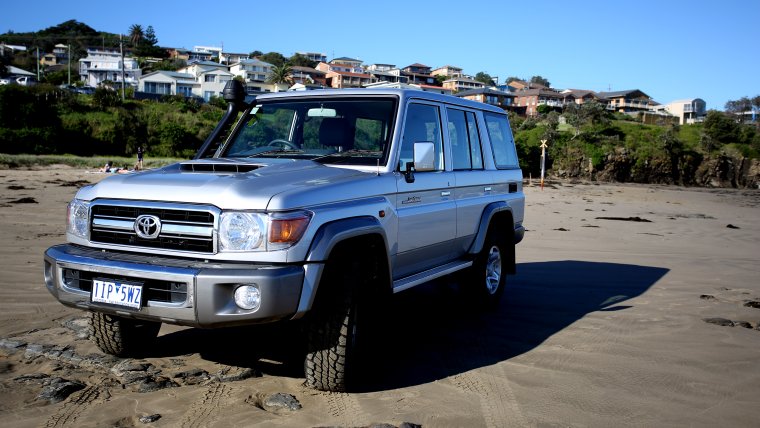 Toyota Land Cruiser Safari