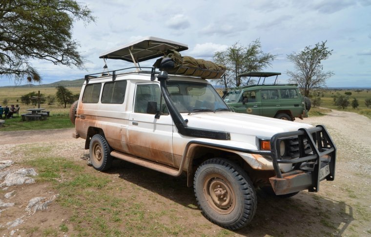 Toyota Land Cruiser Safari Expedition