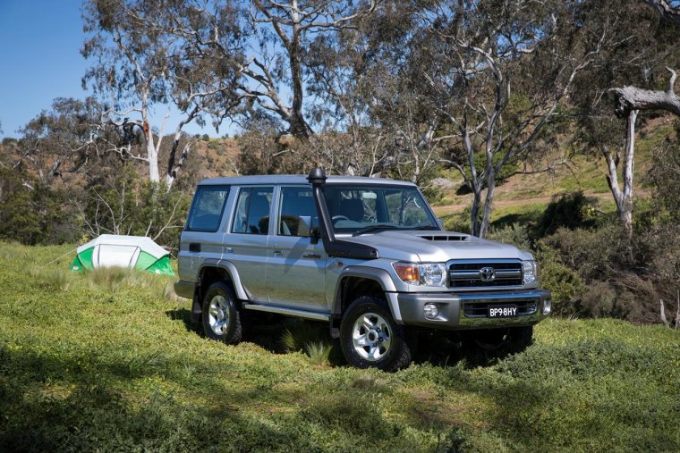 Toyota Land Cruiser 70 2017