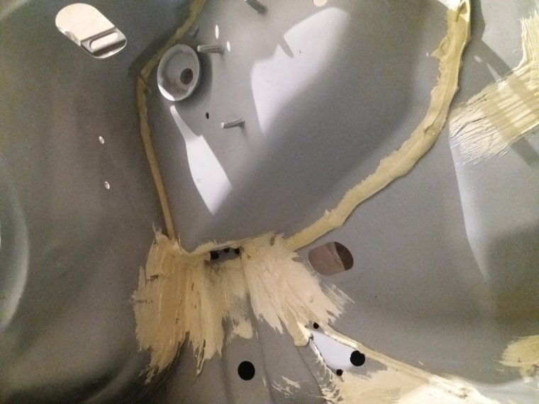 Заводской герметик на японских авто