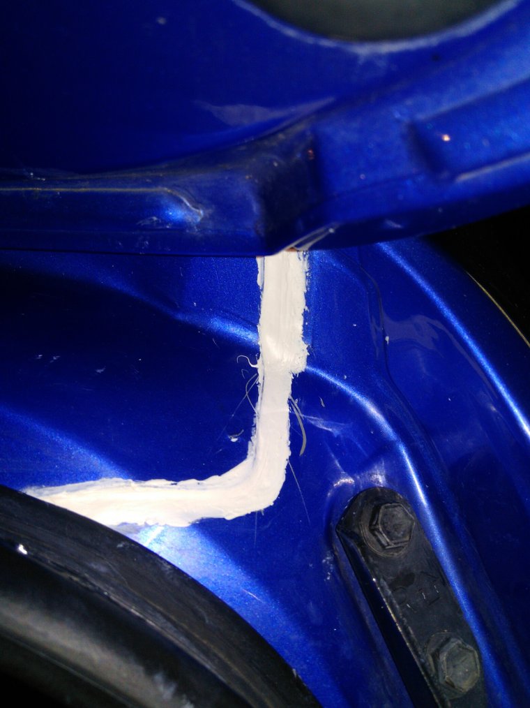 Corolla 120 заводской герметик