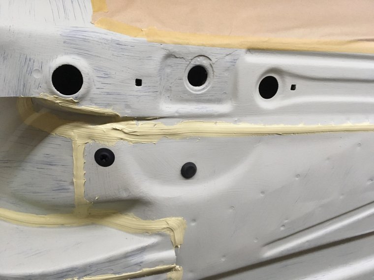 Заводской герметик на Фольксваген б6