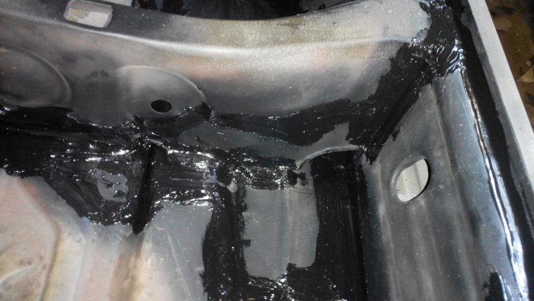 Заводской герметик мотора 126