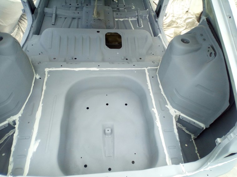 ВАЗ 2112 заводской герметик