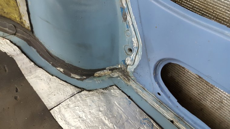 Лента-герметик для сварных швов