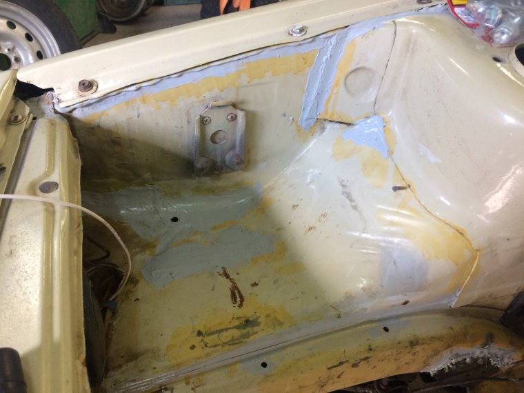 Заводской герметик на ВАЗ 2114