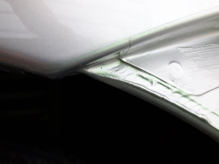 Пленка на стык крыла и бампера