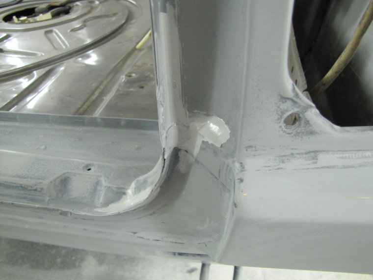 Поло Фольксваген заводской герметик