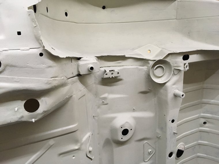 Шовный герметик на швах2110