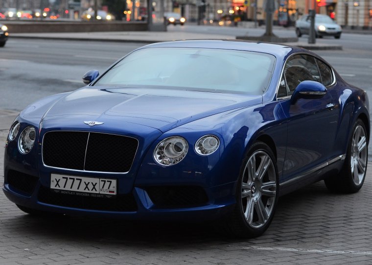 Машина Сиркана Болата