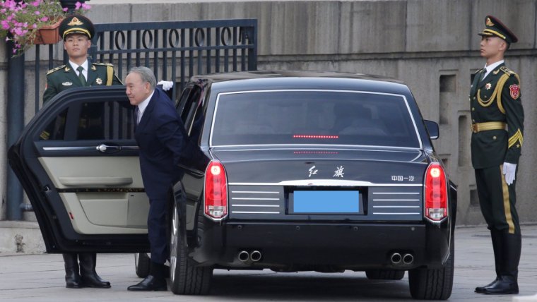 Кортеж президента Казахстана