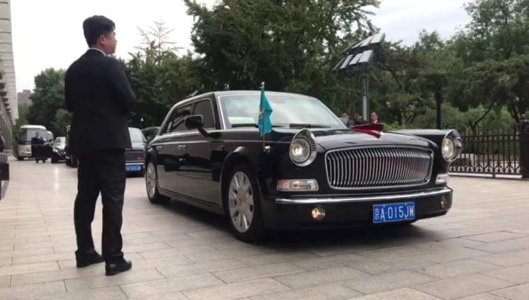 Назарбаев машин