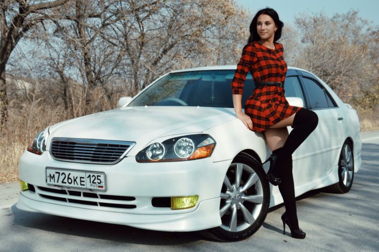 Машина Rolls Royce Wraith