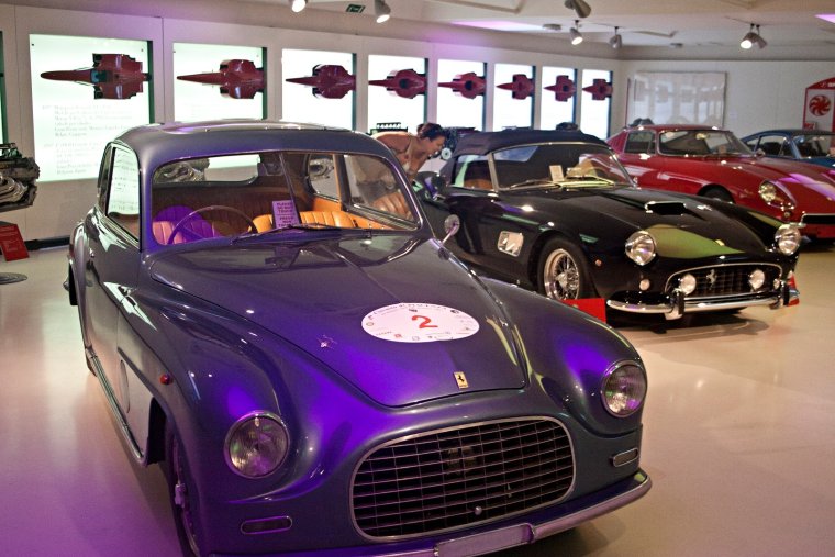 Роллс Ройс Метеор