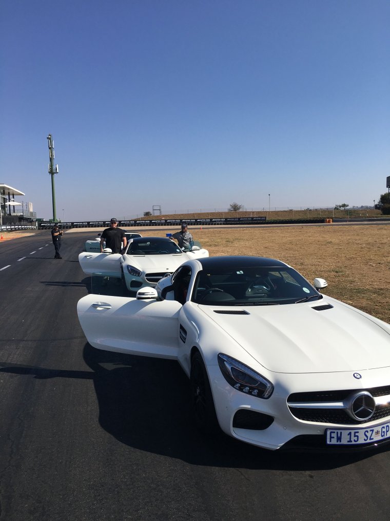 Автомобили в Дубае