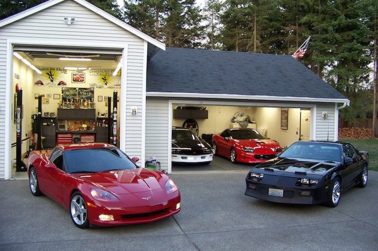 Дорогой гараж