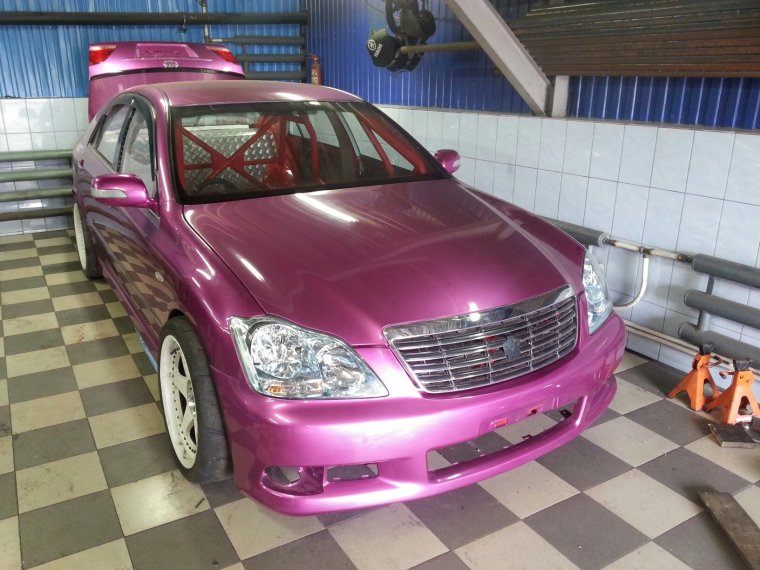 Фиолетовый Кроун дрифт