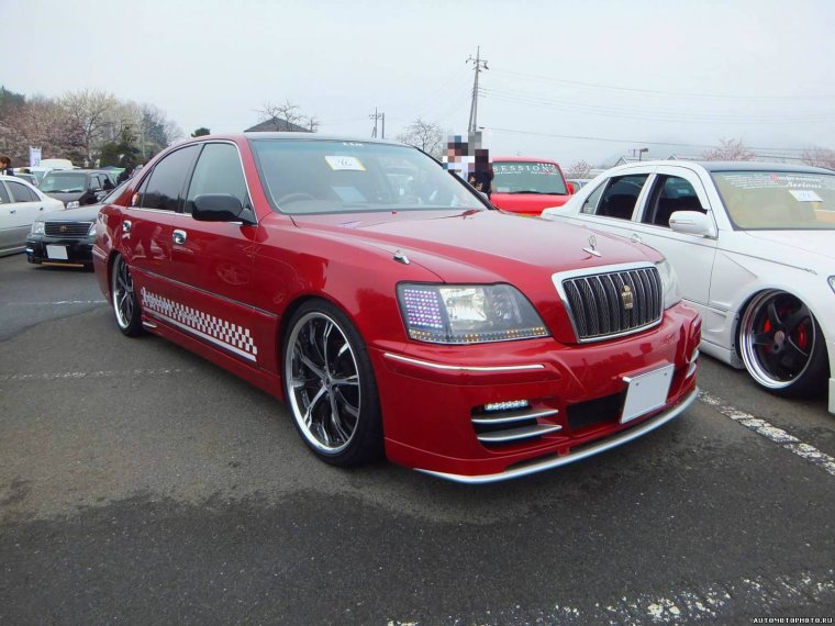 Crown Majesta 2001 обвес