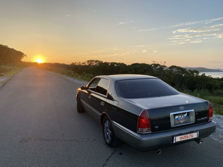 Toyota Crown Majesta s150