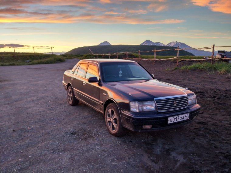 Toyota Crown s200 athlete