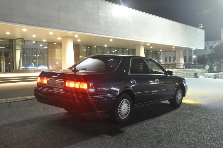 Toyota Crown 85
