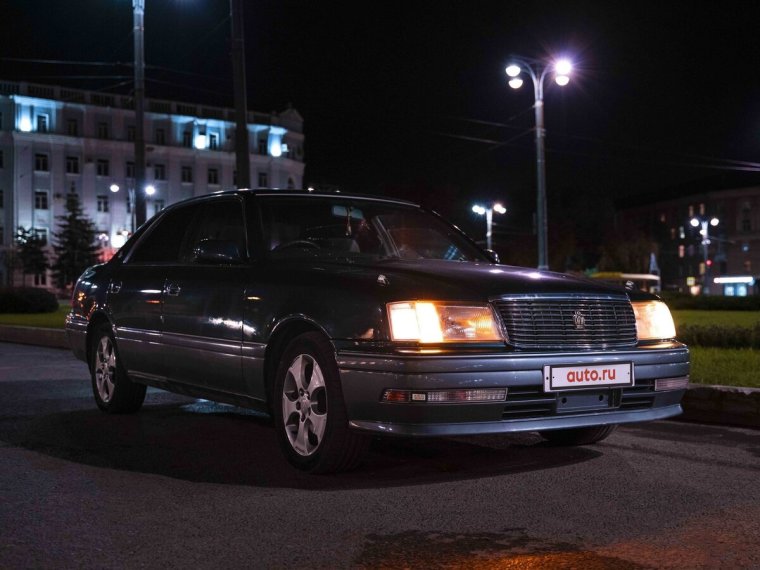 Тойота Краун Маджеста 2010