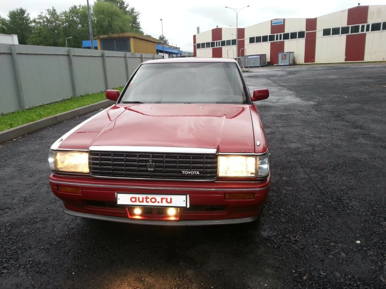 Тойота Краун Маджеста 2015