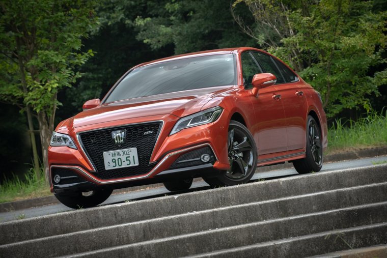Toyota Crown 2