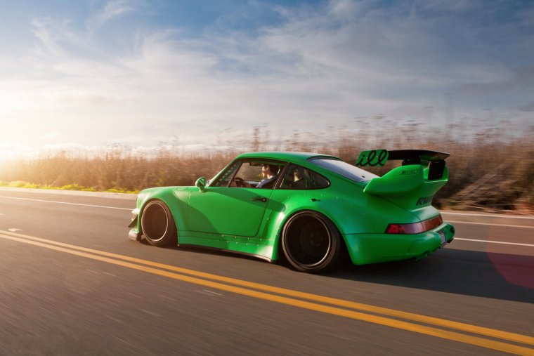 Porsche 911 RWB