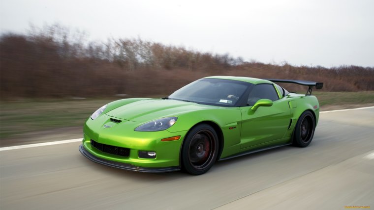 Chevrolet Corvette z06 зеленый