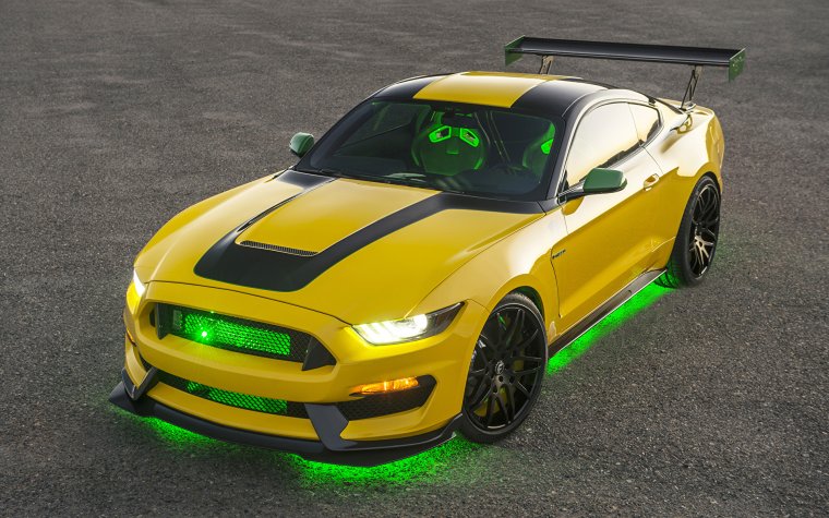 Ford Mustang gt500 желтый