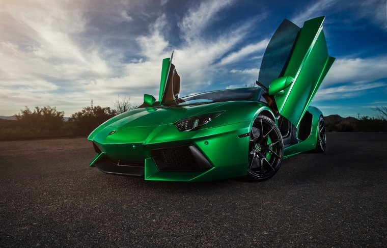 Lamborghini Aventador 2020 Green