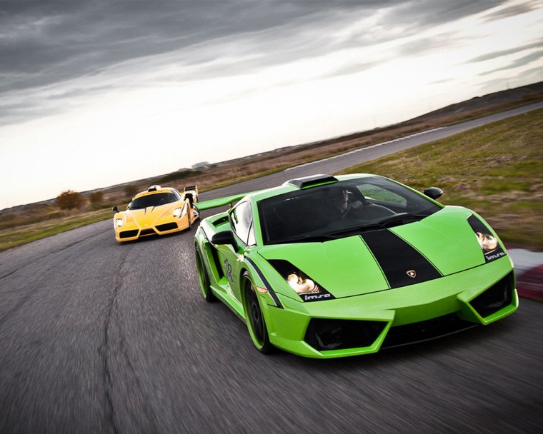 1024x768 Ламборджини