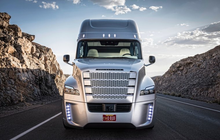 Freightliner m2 грузовик