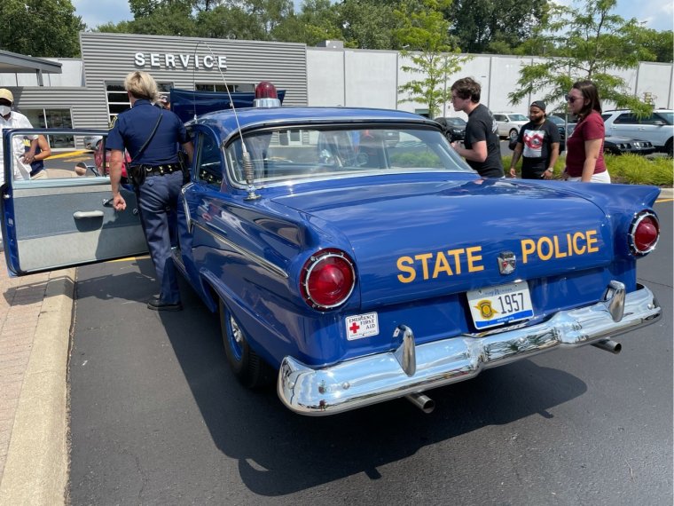 Аварийная машина Мосводоканала