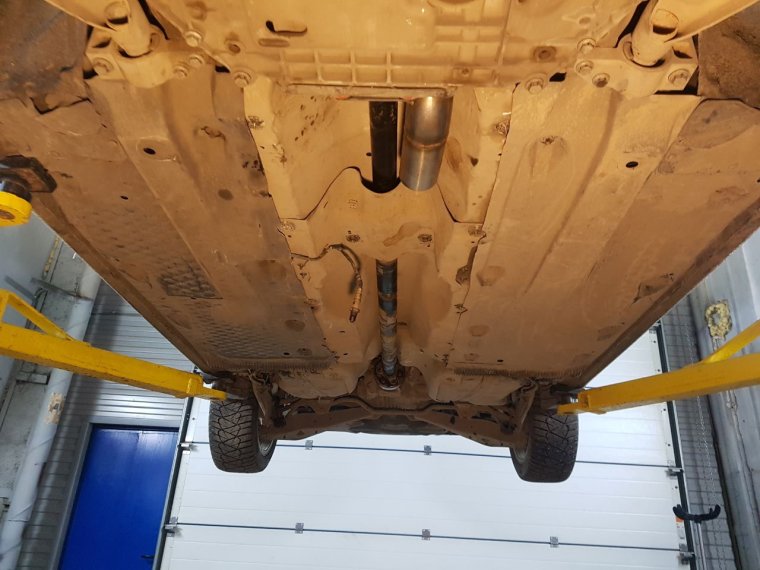 Skoda Octavia RS днище