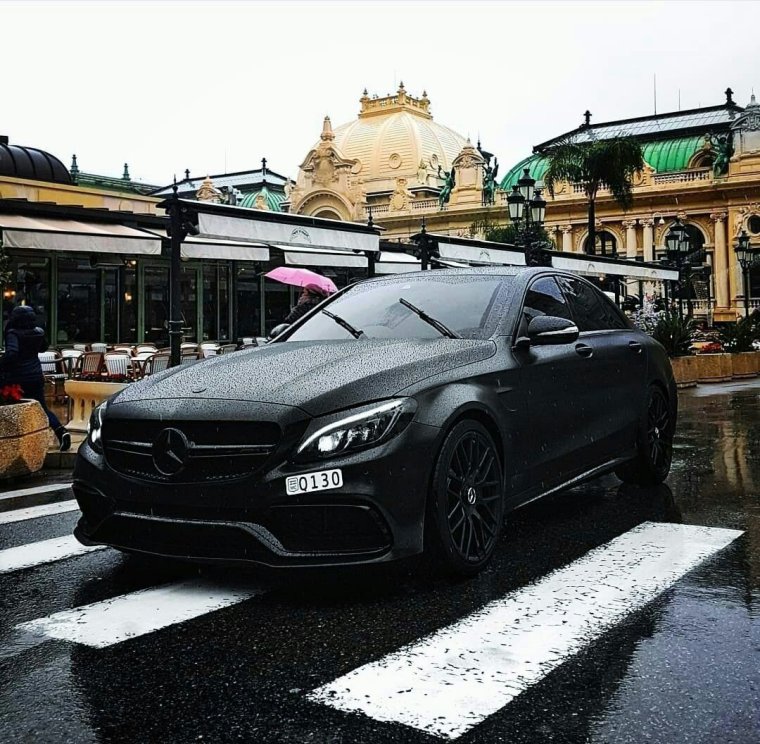Mercedes c 63 AMG матовый