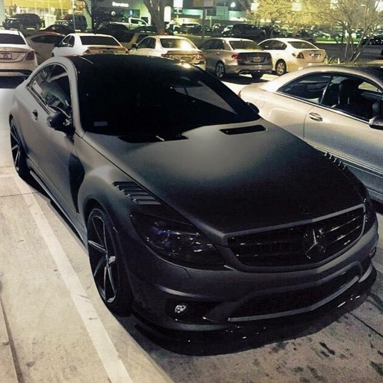 Mercedes Benz c63 AMG чёрный матовый