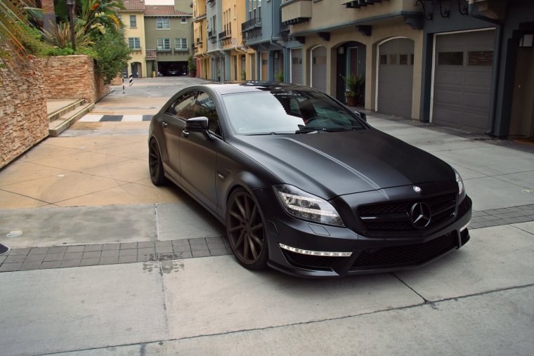 Мерседес КЛС 63 АМГ черный